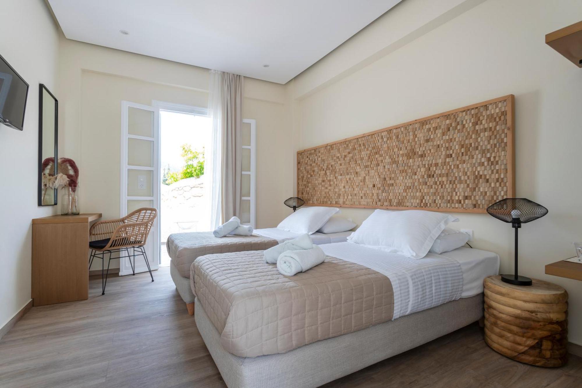 Ethereal Stay Spetses Town Bagian luar foto